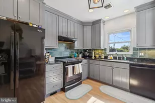 2125 Folkstone Rd, Lutherville Timonium, MD 21093 - Photo 13