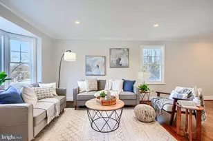 1005 Donington Cir, Baltimore, MD 21204 - Photo 9