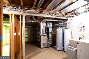 230 N Beaumont Ave, Baltimore, MD 21228 - Photo 25