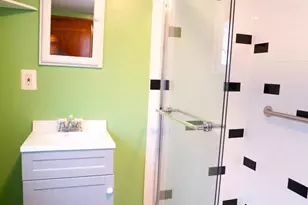 230 N Beaumont Ave, Baltimore, MD 21228 - Photo 13