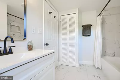 212 N Marlyn Avenue, Essex, MD 21221 - Photo 35