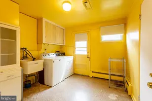2509 Hal Cir, Baltimore, MD 21209 - Photo 37