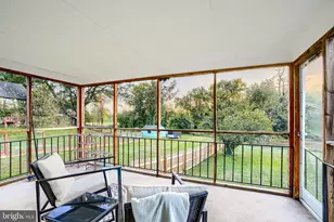 8806 Pikesville Rd, Pikesville, MD 21208 - Photo 23