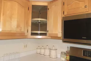 17 Theo Ln, Towson, MD 21204 - Photo 15