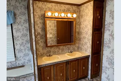 111 Lariat Road, Baltimore, MD 21220 - Photo 19