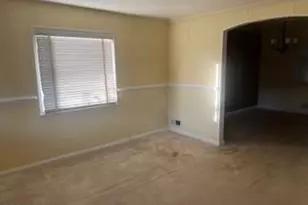 2746 Moorgate Rd, Baltimore, MD 21222 - Photo 3