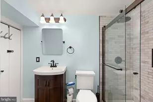 2738 Moorgate Rd, Baltimore, MD 21222 - Photo 17