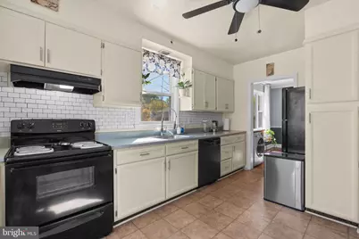 3655 Forest Garden, Baltimore, MD 21207 - Photo 15