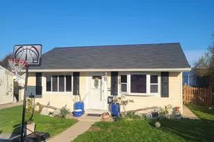 15 Gyro Dr, Baltimore, MD 21220 - Photo 1