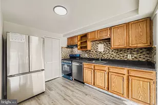 2725 Yarnall Rd, Baltimore, MD 21227 - Photo 7