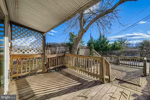 2725 Yarnall Rd, Baltimore, MD 21227 - Photo 19