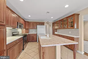 12240 Roundwood Rd, Lutherville Timonium, MD 21093 - Photo 9