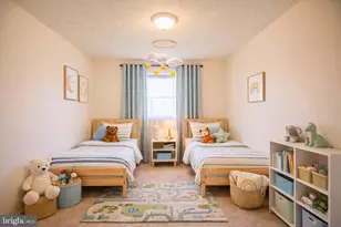 2127 Jasmine Rd, Dundalk, MD 21222 - Photo 15