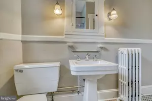 6 Cromarty Rd, Baltimore, MD 21229 - Photo 13