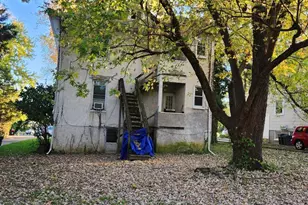 6 Cromarty Rd, Baltimore, MD 21229 - Photo 3