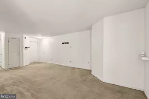 20 Deer Run Ct, Baltimore, MD 21227 - Photo 15