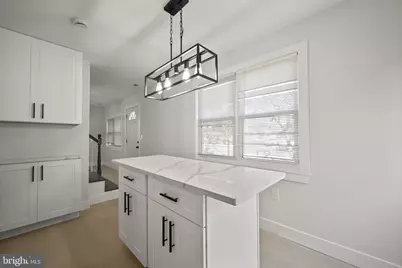 821 S Woodlynn Road, Baltimore, MD 21221 - Photo 9