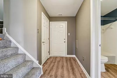 8813 Stone Ridge Circle #301, Baltimore, MD 21208 - Photo 7