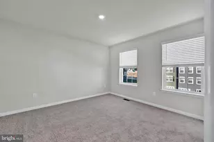 5034 Silver Oak Dr, Rosedale, MD 21237 - Photo 15