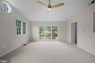 430 Pleasant Villa Ave, Baltimore, MD 21228 - Photo 15