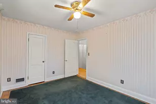 1870 Yakona Rd, Baltimore, MD 21234 - Photo 23
