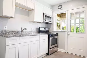 114 Riverthorn Rd, Middle River, MD 21220 - Photo 5