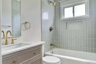 214 Parkwood, Dundalk, MD 21222 - Photo 5