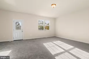 1 Karendale Ct, Windsor Mill, MD 21244 - Photo 15