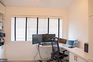 6907 Jones View Dr, Baltimore, MD 21209 - Photo 5