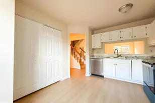 39 Silentwood Ct, Owings Mills, MD 21117 - Photo 5