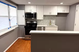 4157 Hollins Ferry Rd, Baltimore, MD 21227 - Photo 7