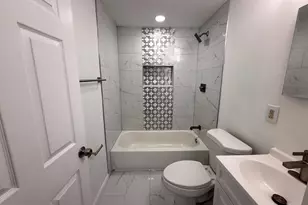 4157 Hollins Ferry Rd, Baltimore, MD 21227 - Photo 31