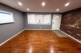 4157 Hollins Ferry Rd, Baltimore, MD 21227 - Photo 15