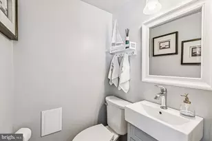 2217 Lodge Farm Rd, Baltimore, MD 21219 - Photo 17