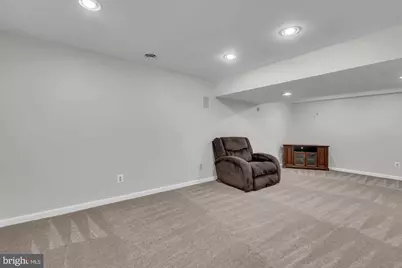604 Academy Avenue, Owings Mills, MD 21117 - Photo 33