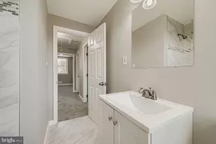 2007 Dineen Dr, Baltimore, MD 21222 - Photo 11