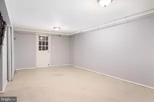 15 Linden Terrace, Baltimore, MD 21208 - Photo 25