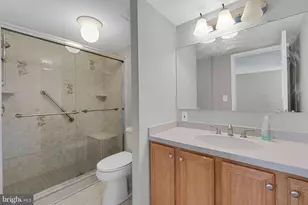 205 E Joppa Rd, Towson, MD 21286 - Photo 23