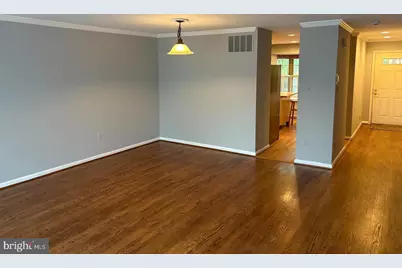 178 English Run Circle, Sparks Glencoe, MD 21152 - Photo 5