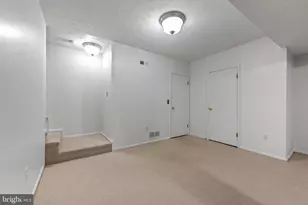 25 Samantha Ct, Owings Mills, MD 21117 - Photo 31