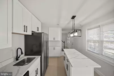 821 S Woodlynn Road, Baltimore, MD 21221 - Photo 7