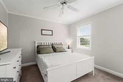 8372 Hillendale Road, Parkville, MD 21234 - Photo 13