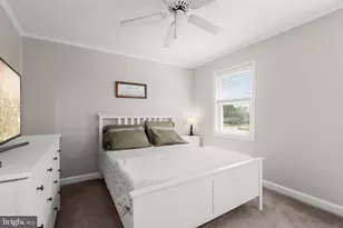 8372 Hillendale Rd, Parkville, MD 21234 - Photo 13