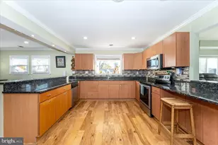 1306 3rd Rd, Middle River, MD 21220 - Photo 9