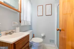 8301 Overmont Rd, Baltimore, MD 21234 - Photo 15