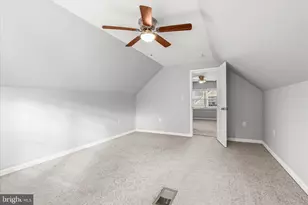 813 Edmondson Ave, Baltimore, MD 21228 - Photo 17