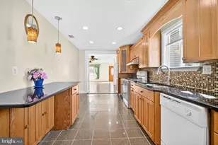 910 Prestwood Rd, Catonsville, MD 21228 - Photo 15