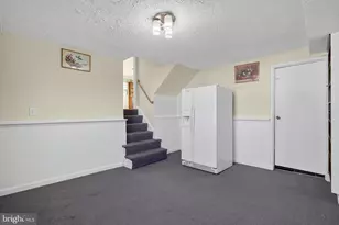 910 Prestwood Rd, Catonsville, MD 21228 - Photo 25