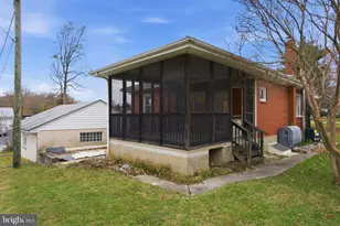 2301 Bayside Dr, Baltimore, MD 21221 - Photo 33