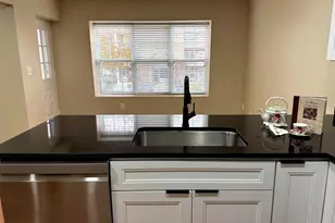 12105 Tullamore Ct, Lutherville Timonium, MD 21093 - Photo 5